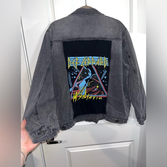 NWOT Def Leppard Faded Black Junkfood Jean Patch Long Sleeve Jacket Buttons XXL - Picture 2 of 15